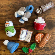 Seasonal Magnetic Ornament Clock – Handcrafted Clay Clock with Interchangeable Charms