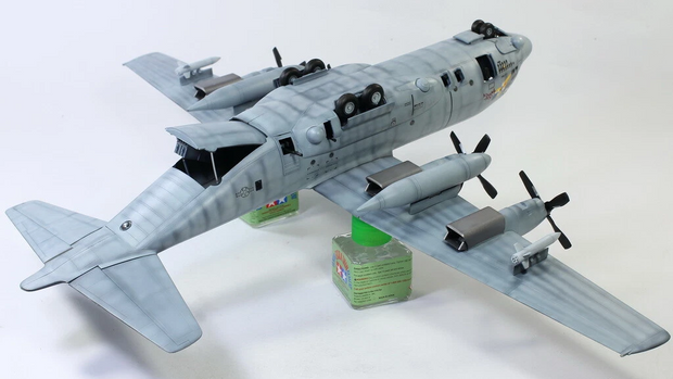 US Air Force AC-130H Spectre – 1:72 Professional Model